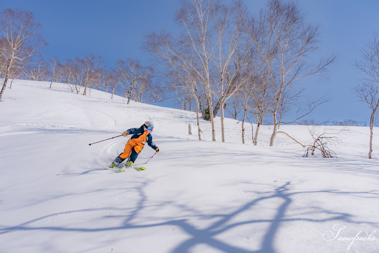 TeamKP・秋山穂香さんが滑る、絶景・春の大雪山旭岳(*^^*)